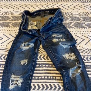 Like new American eagle skinny jeans size 2